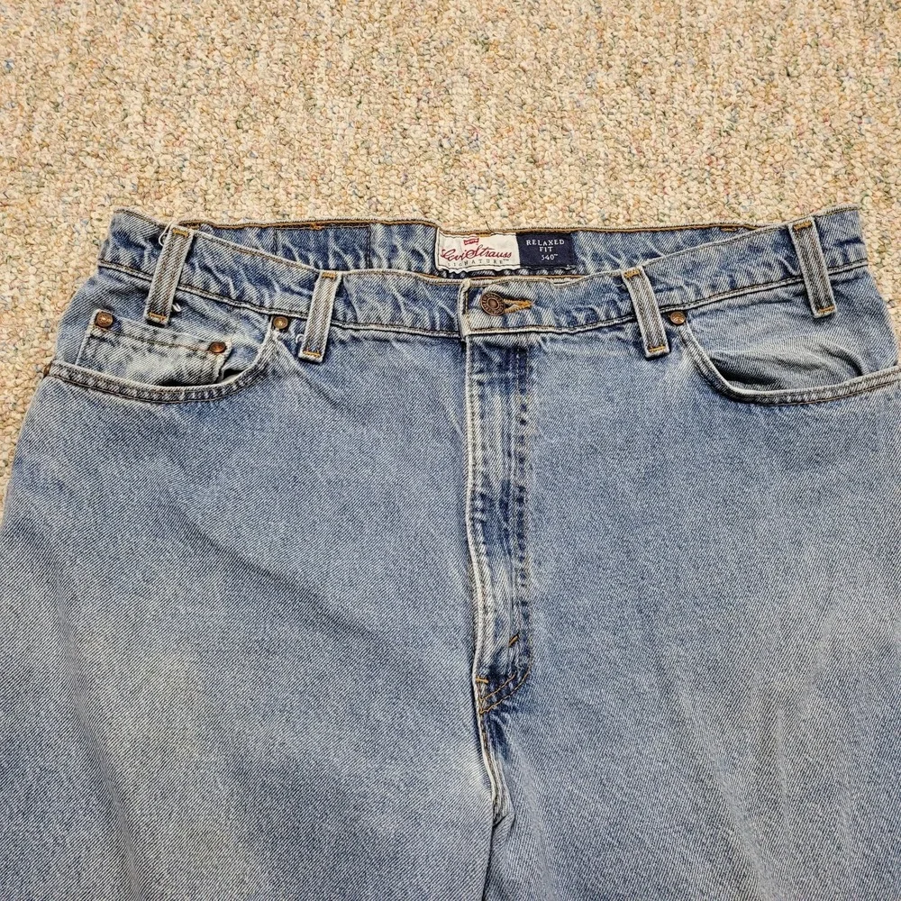 Vintage Levis 540 Jeans Mens 36x29‎ Relaxed Fit Leather Tab Denim USA Distressed